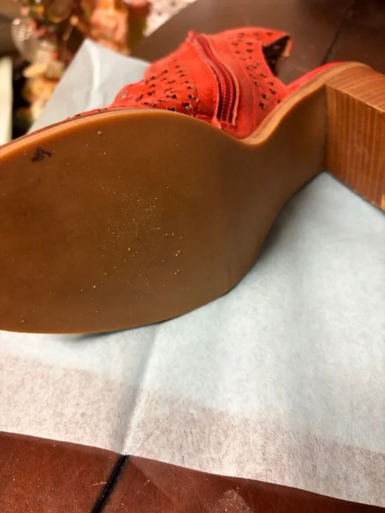 Jeffrey Campbell Red Star-Cutout Strappy Block Heel Boots - Picture 10 of 11